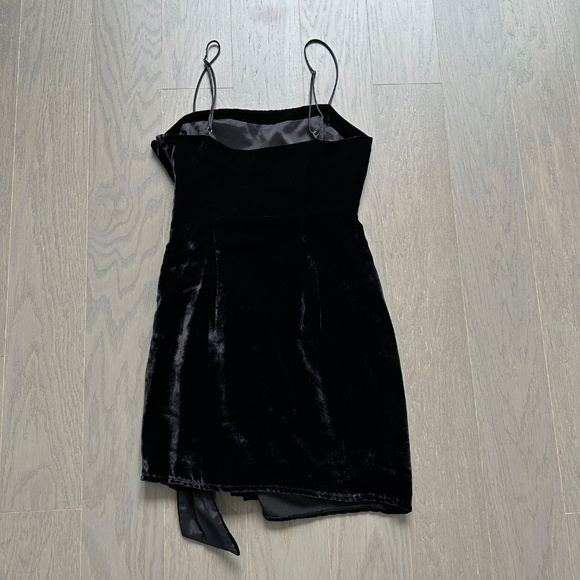 Cinq A Sept Velvet Kiki Dress Side Sash Tie Bow Mini Cocktail - Size 4 - Picture 3 of 9